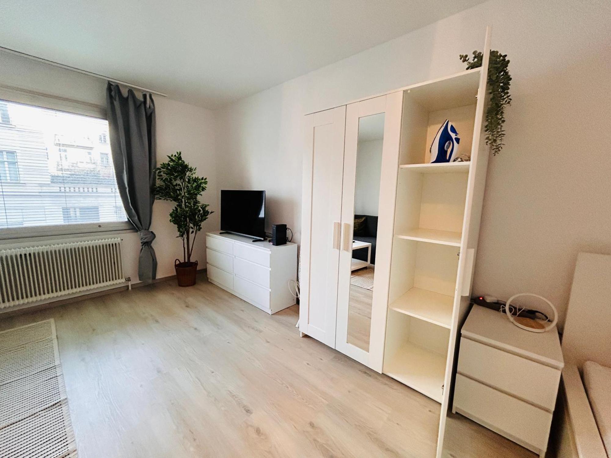 Appartment Near Schoenbrunn Вена Экстерьер фото